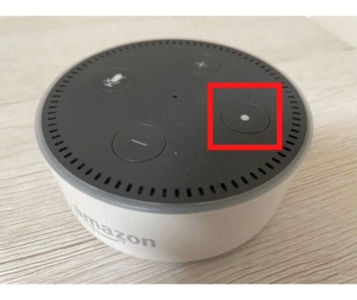 Amazon Echoシリーズではアクションボタンを押すとアラーム止まる。